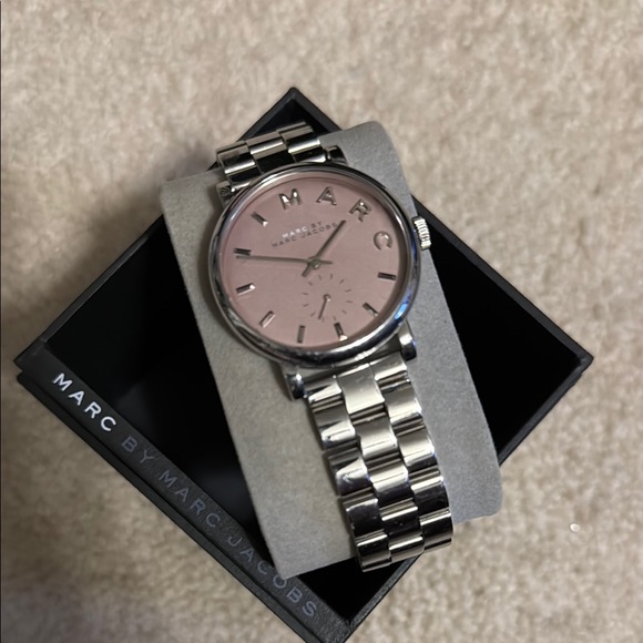 Marc Jacobs Silver and Pink Classic Watch